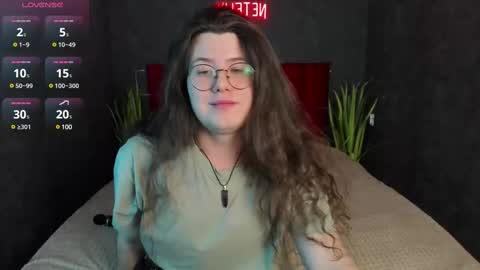 Derek online show from February 14, 12:25 pm