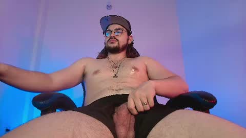 Derek online show from June 27, 1:11 am