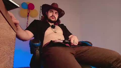 Derek online show from July 9, 11:53 pm