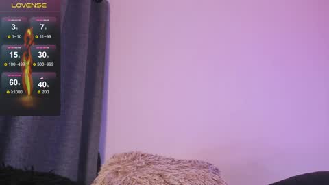 Derek  IG Derekolsen2024 online show from February 11, 5:05 am