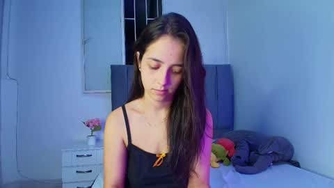 derly_cuervo703031 online show from December 15, 7:32 pm