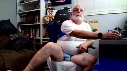 D K online show from August 8, 3:16 am