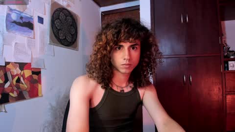 Desidias online show from February 5, 2:19 am