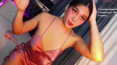 Snapshot of desirable_rica chatting on October 19, 8:13 pm desirable_rica online show from October 19, 8:13 pm