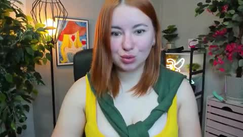 LAYLA online show from October 2, 7:07 am