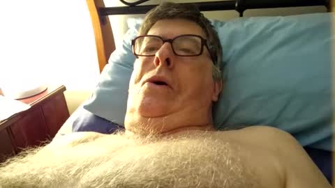 Desmon1958 online show from March 29, 6:53 pm