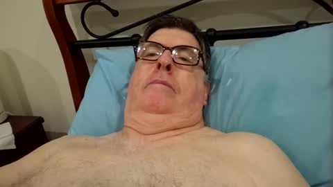 Desmon1958 online show from March 19, 8:36 pm