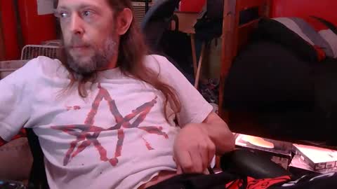 desolation2012 online show from May 18, 3:16 am