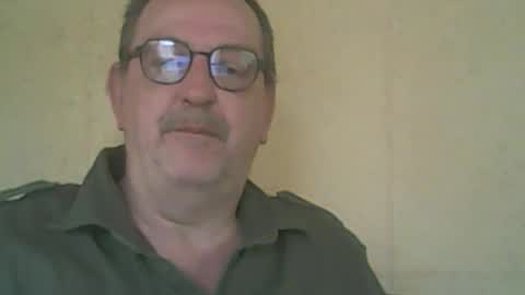 destelp online show from June 7, 1:05 pm