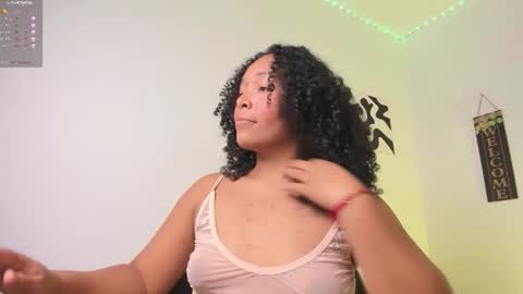 Snapshot of desty_y chatting on October 23, 1:51 am desty_y online show from October 23, 1:51 am