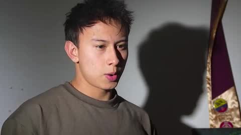 Snapshot of deus_belli chatting on October 9, 12:05 am Deus Belli online show from October 9, 12:05 am