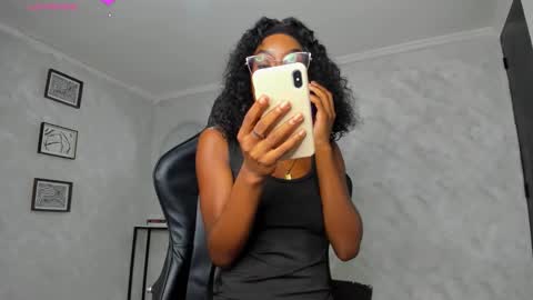 Madisson online show from February 4, 8:57 pm