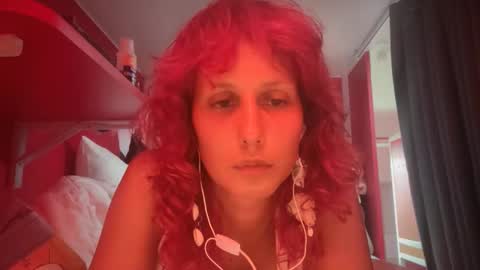 dfairyrabbit online show from March 21, 7:03 am