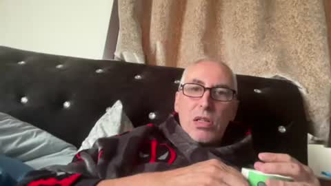 dfraserc online show from June 11, 8:01 am