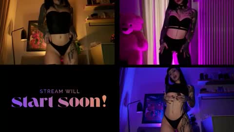 dgtlgrl online show from March 28, 6:31 pm