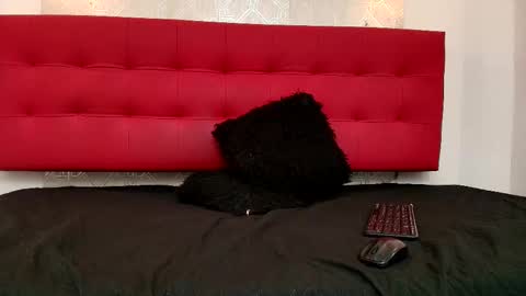   online show from September 22, 12:31 pm