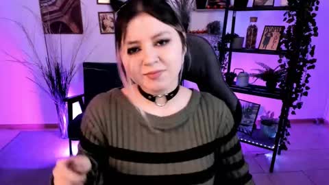 Dia online show from March 5, 5:18 pm