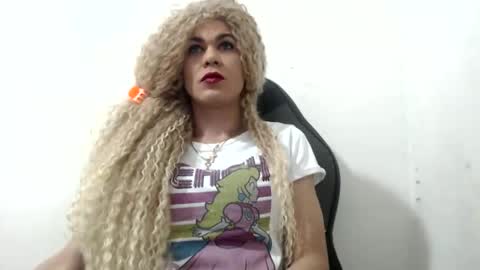 diabla_sexy22cm online show from November 5, 9:00 am