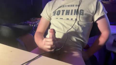diamonddude07 online show from March 21, 5:57 am