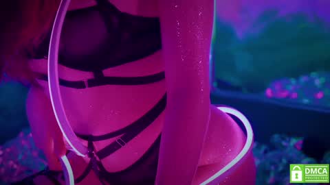 Diana Dolly D or just D   online show from February 8, 3:00 pm