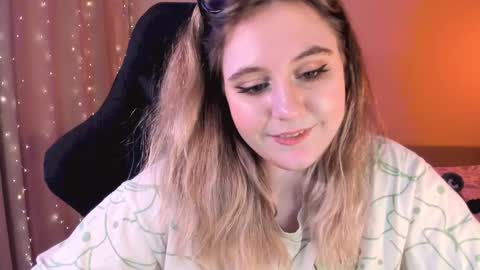 Diana online show from February 18, 1:22 pm