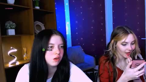 diara ti online show from December 15, 6:20 am