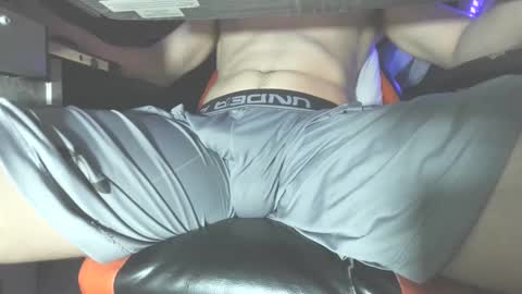 Dick And Muscle online show from October 7, 5:36 am