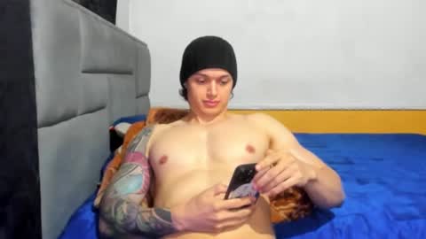 jhon online show from February 5, 3:55 am