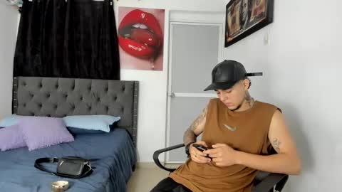 dick online show from April 21, 2:51 am