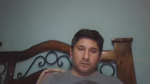 Snapshot of dickeduardo chatting on October 21, 1:44 am dickeduardo online show from October 21, 1:44 am