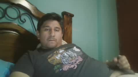 Snapshot of dickeduardo chatting on December 14, 1:38 am dickeduardo online show from December 14, 1:38 am