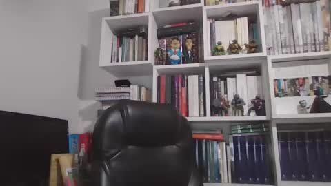 Snapshot of dickeduardo chatting on October 6, 4:19 am dickeduardo online show from October 6, 4:19 am