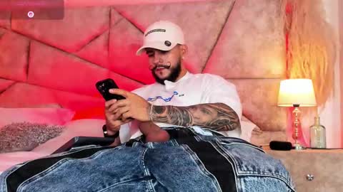 Dick Griffith online show from November 9, 10:45 pm