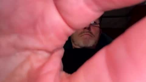 dickyg1234 online show from July 19, 1:41 am