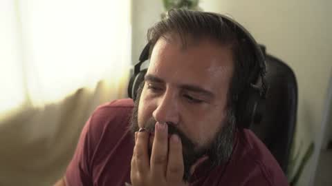 Cristian Dipolino online show from December 6, 7:06 pm