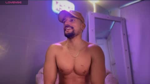 diego_muscle96 online show from July 6, 2:03 pm