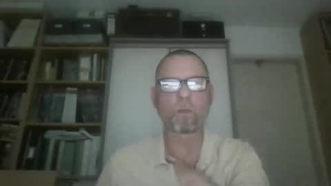 dierenfeld online show from April 20, 11:30 pm