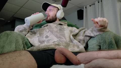 digbicknik online show from April 20, 4:26 am