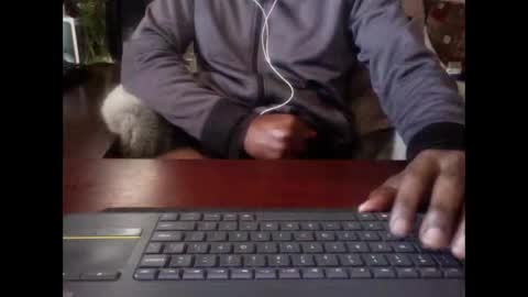 The Digital Pimp.... online show from December 18, 4:02 pm