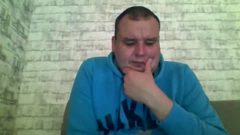 dimasvit5336 online show from April 25, 10:06 am