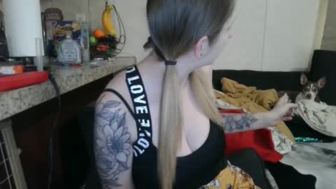 Sofie online show from February 4, 6:38 pm