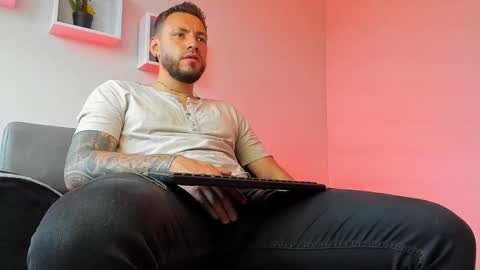 Angel Dimitri online show from November 9, 9:28 pm