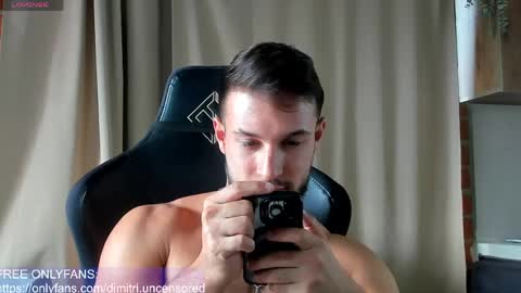 dimitricaruso online show from May 11, 7:33 pm