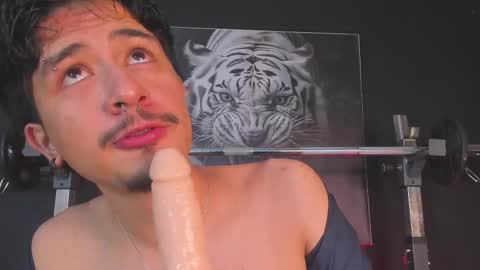 Dimitri online show from November 20, 9:45 pm