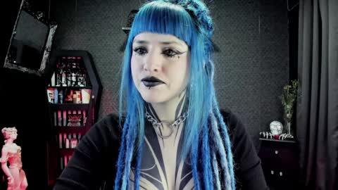 dimmuanddarkness online show from December 27, 11:06 am