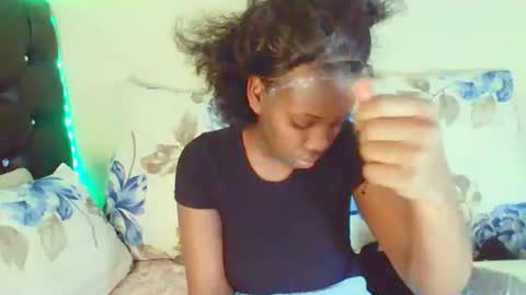 dinnydakrazx online show from October 20, 6:18 am