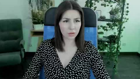 Di online show from March 12, 9:57 am