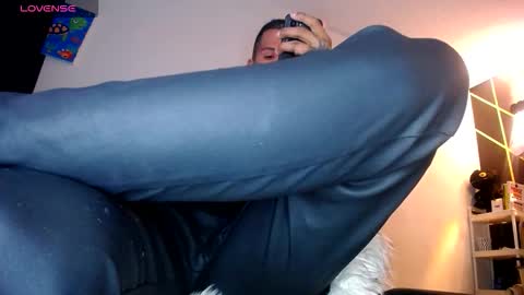 I just want to be happy online show from February 15, 2:47 am