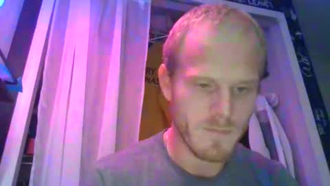 Justin Robinson online show from November 22, 4:22 am