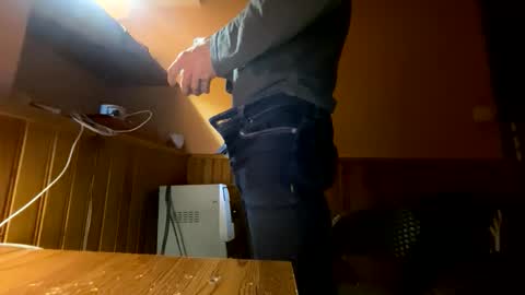 dirtyuniversal online show from April 22, 1:51 pm